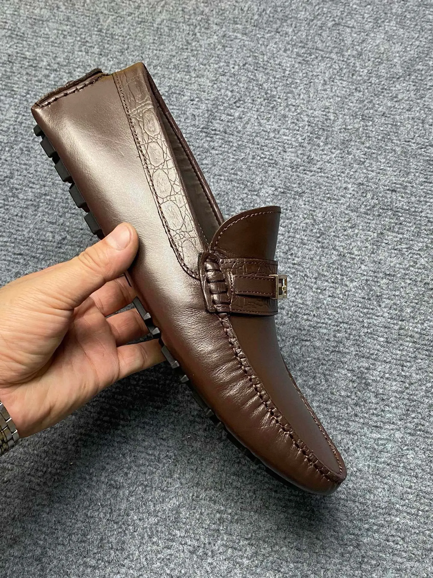 Men's Men's Shoes Men's Men's Shoes 💰700FENDI Fendi Men's Shoes are breathable and comfortable. Original development. Counters copy one to one. Imported cowhide. Niuri. 38 to 44. (can be ordered at 45.46. No returns or exchanges)